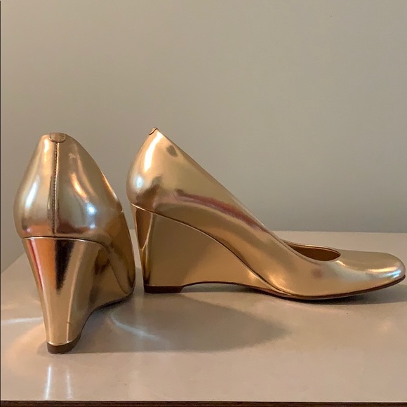 J.Crew Factory Sylvia Patent Wedges - Picture 1 of 5